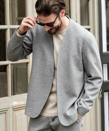 1PIU1UGUALE3 RELAX(ウノピゥウノウグァーレトレ リラックス)シア