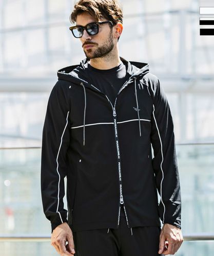 1PIU1UGUALE3 RELAX(ウノピゥウノウグァーレトレ リラックス)ジップ