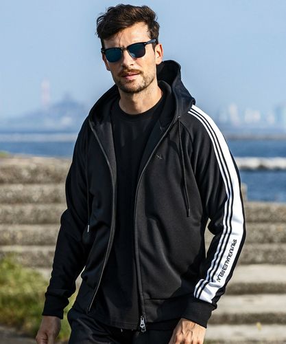 1PIU1UGUALE3 RELAX(ウノピゥウノウグァーレトレ リラックス