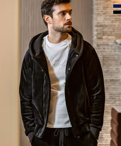 EMPORIO ARMANI EA7(イーエーセブン)TRAIN SOCCER 20TH M T-TOP