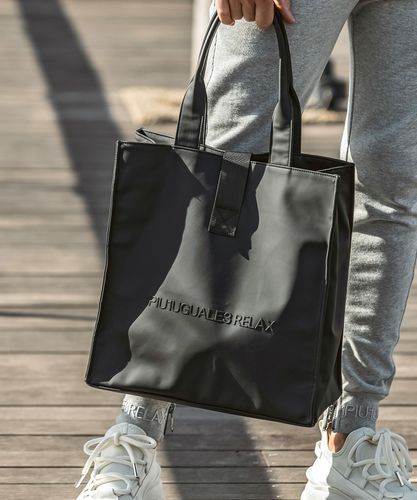 EMPORIO ARMANI EA7(イーエーセブン)トートバッグ/縦型/A4/ロゴ/TRAIN