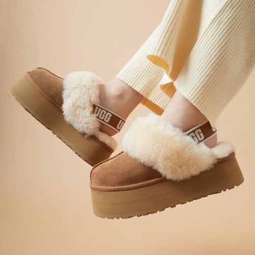 UGG [アグ] ゴールデンスター [1136783]｜ジーンズファクトリー公式