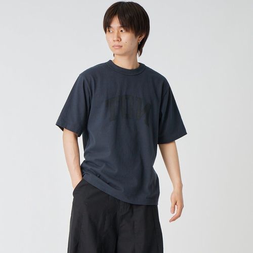 A.P.C. [アー・ペー・セー] 別注 ロゴ刺繍Tシャツ [BRODE-LOGO-JF