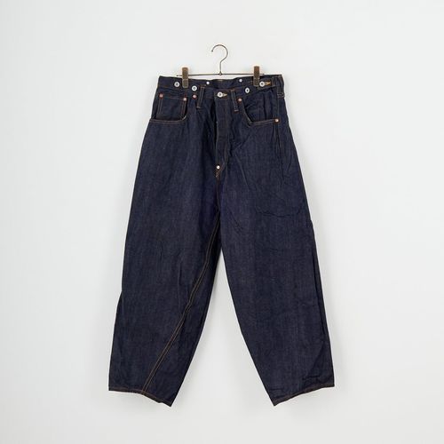 carhartt WIP [カーハートダブリューアイピー] デニムダブルニーパンツ