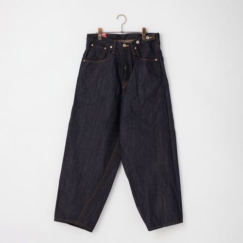 Carhartt WIP ダブルニーデニムパンツ カーハート32✖️32 carhartt WIP [カーハートダブリューアイピー] デニムダブルニーパンツ
