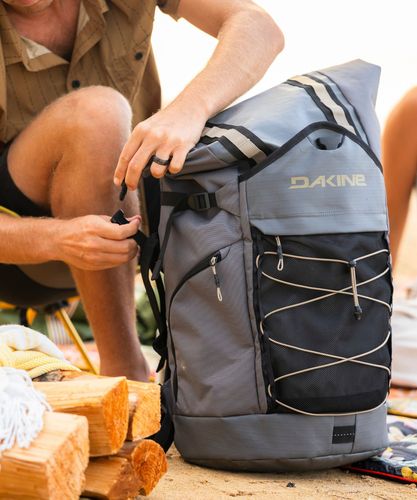 OUTLET】DAKINE 【MAYHEM】MISSION BACKPACK 25L X MAYHEM バック