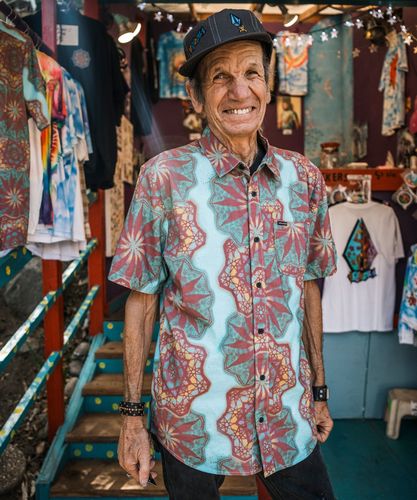 【海外限定品】カリフォルニアディズニー　2024ピクサーフェス　半袖シャツ VOLCOM メンズ FA MICKEY MASON SS 半袖シャツ 【2026年春夏モデル】