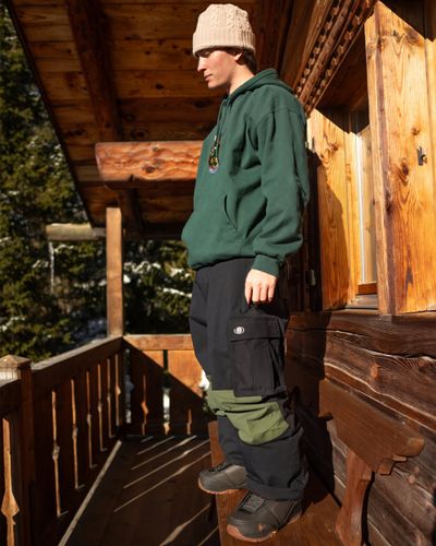 OUTLET】VOLCOM Featured Artist Travis Spinks Gore-Tex Elastic Waist Pa