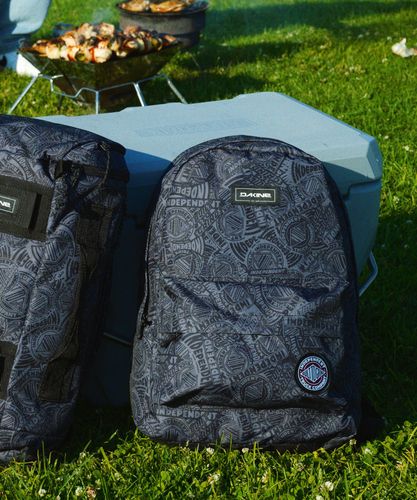 OUTLET】DAKINE 【MAYHEM】MISSION BACKPACK 25L X MAYHEM バック