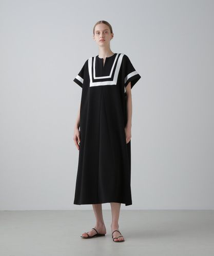 未使用に近い✨ADORE 2024 ドライストレッチ ツイル ワンピース ベルト 未使用に近い✨ADORE 2024 ドライストレッチ ツイル ワンピース ベルト