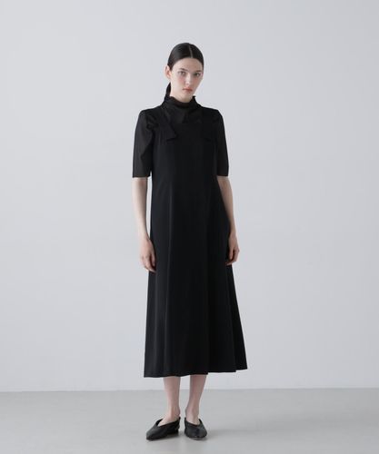 BLACK LABEL＞シルクダブルクロスノースリーブワンピース | ADORE