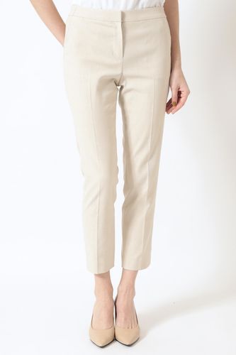 コンフォータブルストレッチ ショートパンツ A62F391354｜DAKS