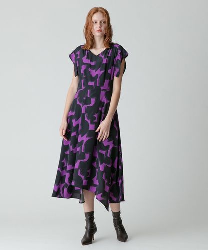 モダンジオメトリックプリントワンピース|allureville OFFICIAL SITE