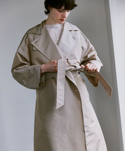 【高級】   トレンチコート　ショート　ゴートスキン Instagramフォロー＆いいねでプレゼント】三尋木奈保×THIRD MAGAZINE