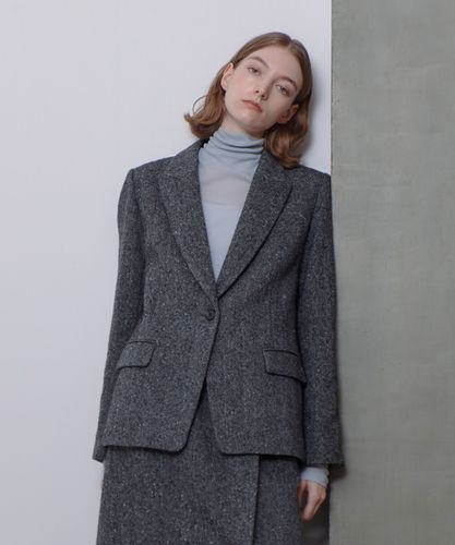 【24年購入】allureville【定価:59,400円】ツイードジャケット 知的な華やかさをくれる【allureville（アルアバイル）】のツイード