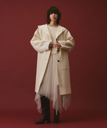 美品　heve ベルスリーブジャケット　アイボリー 美品 heve ベルスリーブジャケット アイボリー レディース