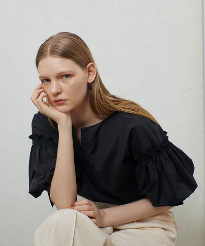 【24年SS】allureville【定価:18,700円】パフスリーブブラウス 24年SS】allureville【定価:18,700円】パフスリーブブラウス