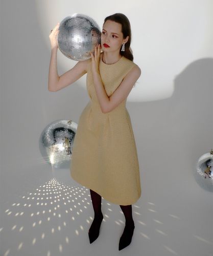 LOULOU WILLOUGHBY】スパークルジャガードノースリーブワンピース