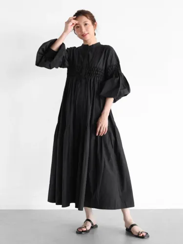 ハンドスモッキングギャザーワンピース - Vin - Vin｜YAMADAYA STORE