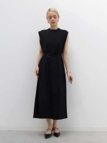 ウエストベルトニットワンピース - Aga Black - Aga｜YAMADAYA STORE