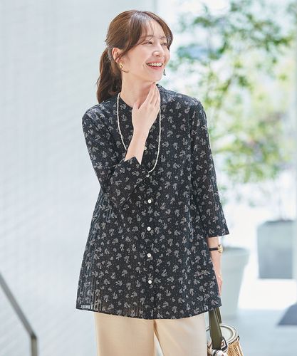 【美品】ビアズリー ストライプ花刺繍　7分袖 チュニックブラウス　グレー ◇ふわっと体型カバー 七分袖 チュニック丈ブラウス（シャツ