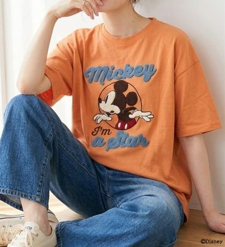 Disney＞【ミッキー】総柄プリントボックスシルエットTシャツ