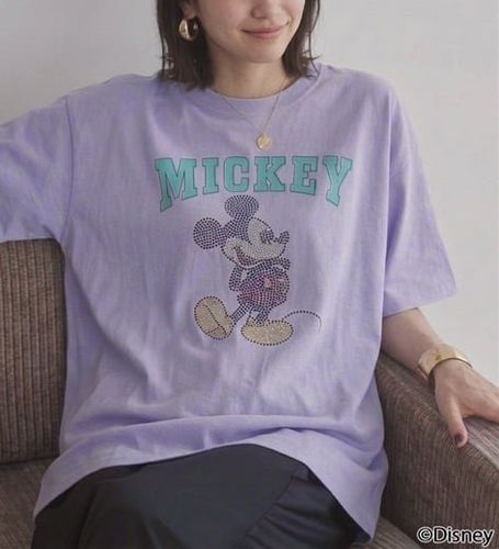 Disney＞【ミッキー】総柄プリントボックスシルエットTシャツ