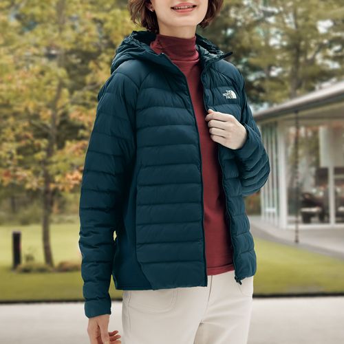 ザ・ノース・フェイス スワローテイルベントフーディ | ライトアップ