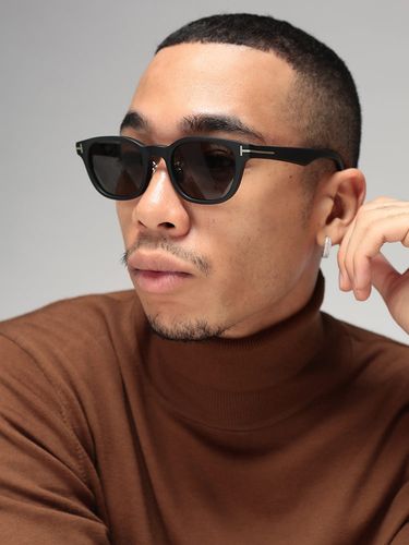 TOM FORD (トムフォード) ロゴ サングラス TF0971K01A メンズ - グッズ