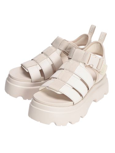 UGG (アグ) ストラップ 厚底サンダル EZ-DUZZIT T-STRAP レディース 5