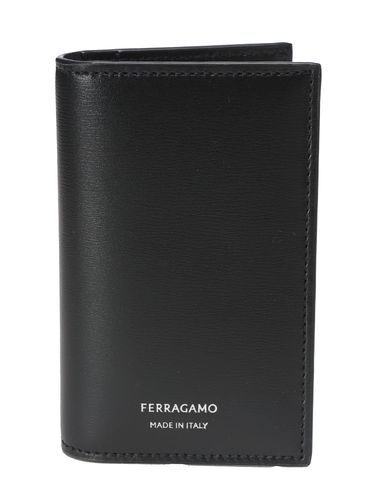 Salvatore Ferragamo (サルヴァトーレフェラガモ) ロゴ レザー 二