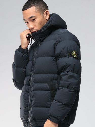 STONE  ストーンアイランド ナイロンジャケット パーカー STONE ISLAND (ストーンアイランド) メンズ ナイロン パーカー