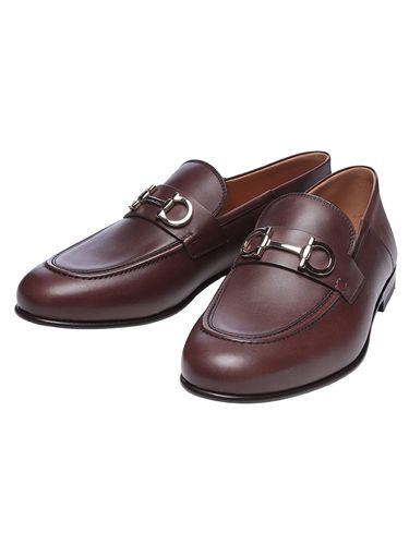 Salvatore Ferragamo (サルヴァトーレフェラガモ) ストレートチップ 内