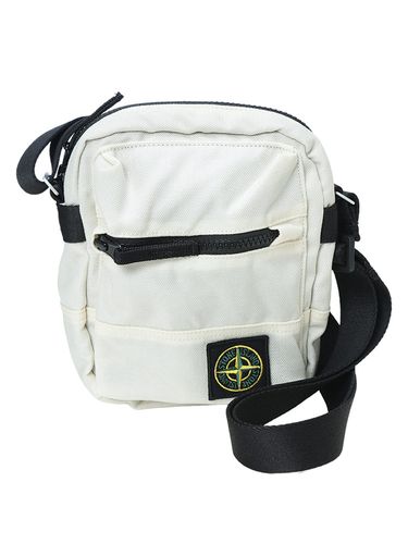 Salvatore Ferragamo (サルヴァトーレフェラガモ) エンボスガンチーニ