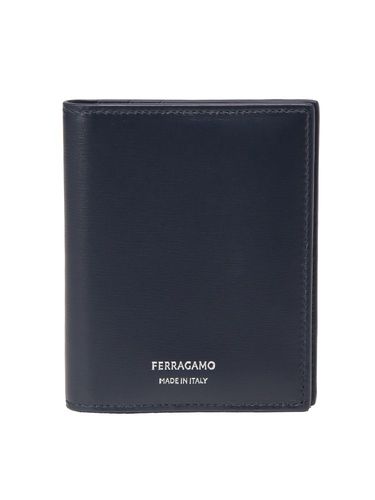 Salvatore Ferragamo (サルヴァトーレフェラガモ) ロゴ レザー 二