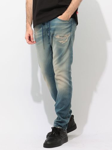 DSQUARED2 ディースクエアード Clement jean泥加工 50 DSQUARED2 (ディースクエアード) ダメージ加工 手縫いデザイン ボタン