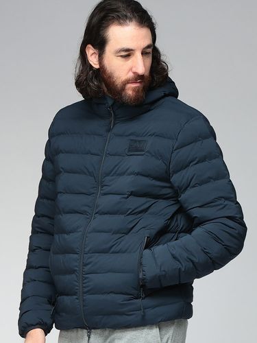 【未使用に近い】HUGO BOSS Porsche ブルゾン ダークネイビー M 未使用に近い】HUGO BOSS Porsche ブルゾン ダークネイビー M