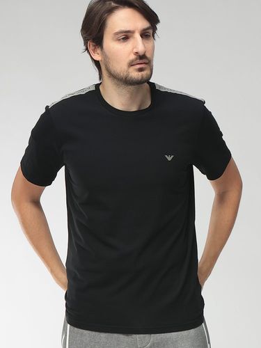 EMPORIO ARMANI (エンポリオアルマーニ) ワンポイント Vネック 半袖