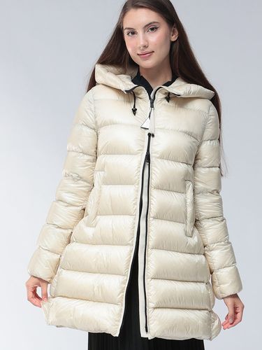 MONCLER (モンクレール) ノーカラー フルジップ ダウンジャケット