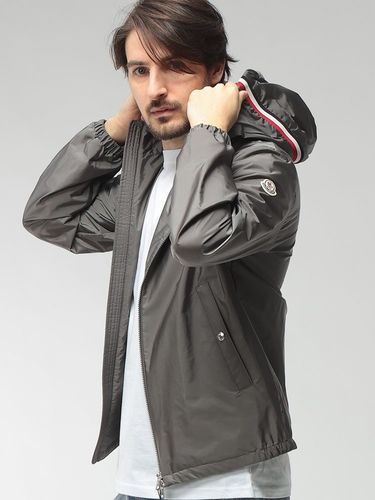 HERNO (ヘルノ) GORE-TEX INFINIUM WINDSTOPPER フード着脱 撥水