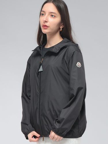 MONCLER (モンクレール) レディース ナイロン パーカー ジャケット
