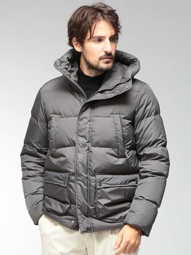STONE ISLAND (ストーンアイランド) メンズ ナイロン パーカー