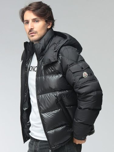 MONCLER (モンクレール) メンズ ダウンジャケット ショートダウン