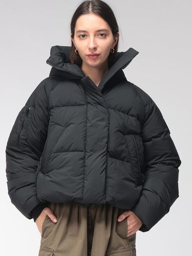 CANADA GOOSE (カナダグース) ポケッタブル フルジップ ライトダウン