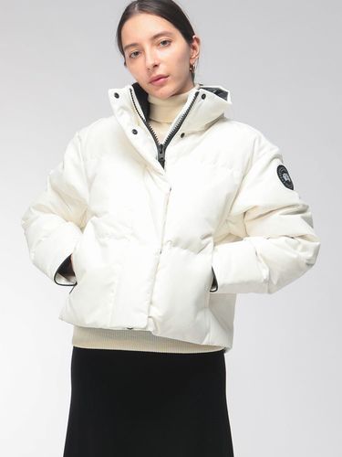 MONCLER (モンクレール) レディース ジャケット ノーカラー ダイヤ