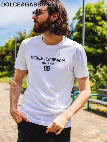 【美品！！】DOLCE&amp;GABBANA　イタリアンカラー　プレート付きTシャツ 美品！！】DOLCE&GABBANA イタリアンカラー プレート付きTシャツ