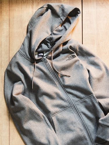 ノースフェイス パーカーM THE NORTH FACE（ザ ノースフェイス） パーカー メンズ レディース
