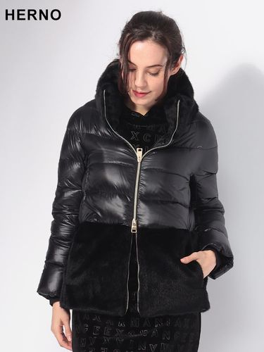 7669202987_5a67b75f84a1b0cfd75