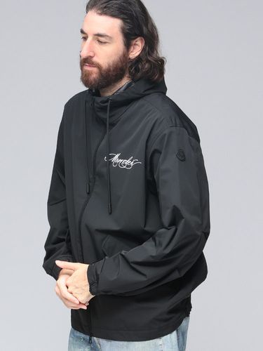 GIVENCHY (ジバンシィ) スターフード フルジップ ウインドブレーカー