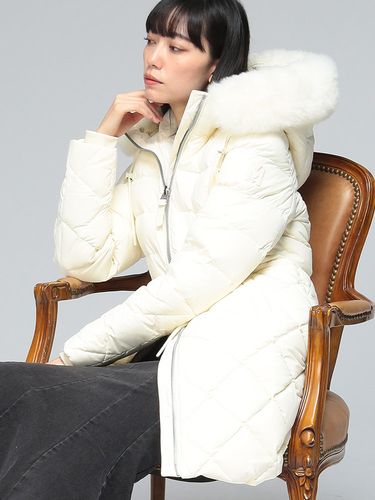 MONCLER (モンクレール) ノーカラー フルジップ ダウンジャケット